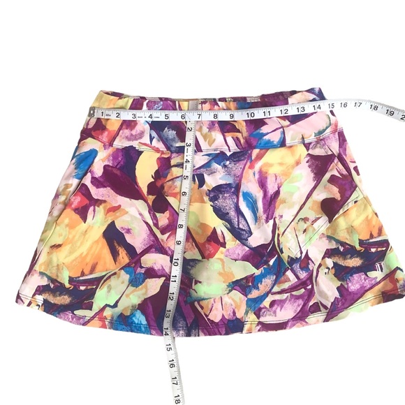 Eleven by Venus Williams Abstract Multicolor Skort Side Pockets Size M - Picture 6 of 7
